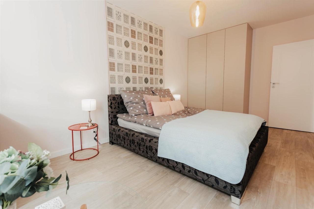 Delux Apartament Oldtown Kochanowskiego 30 Krakau Exterior foto